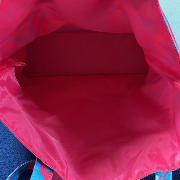 Lilly Pulitzer for Este Lauder Pool/Beach Tote! - Picture 4 of 5